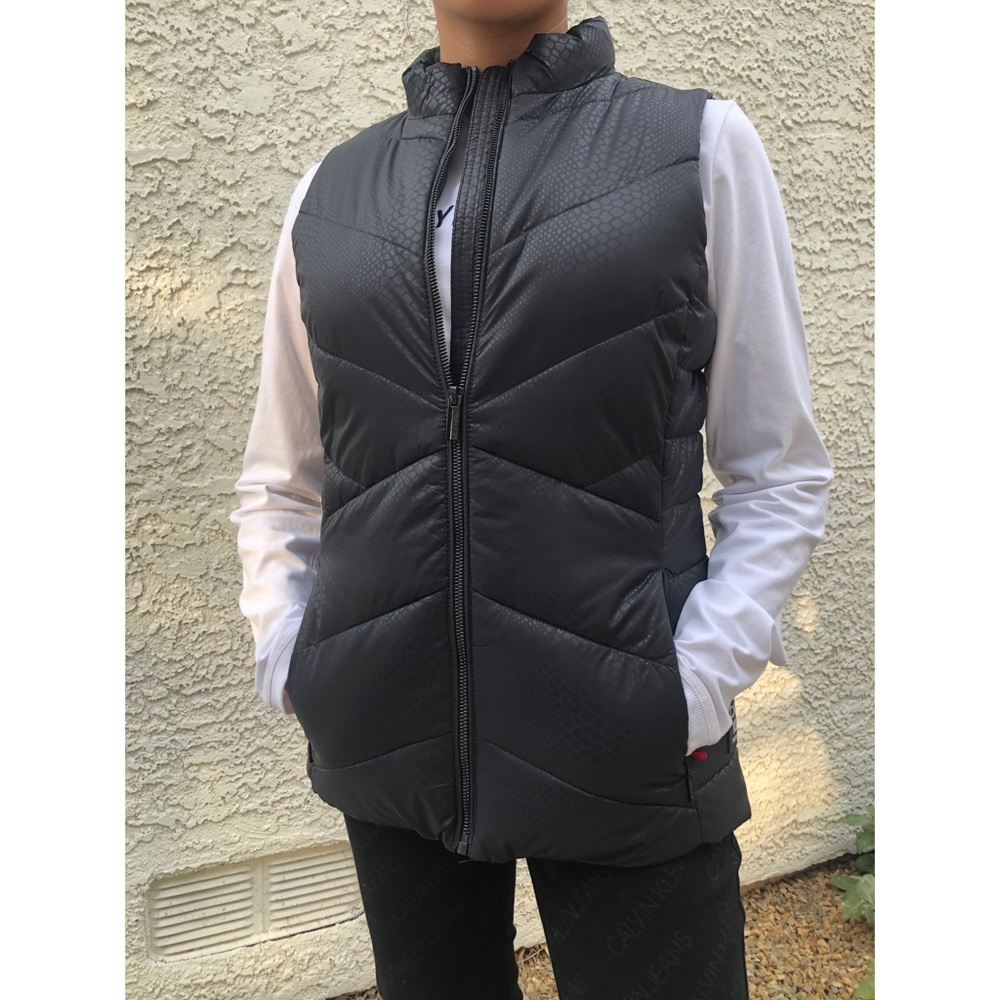 Calvin Klein Performance puffer vest NEW